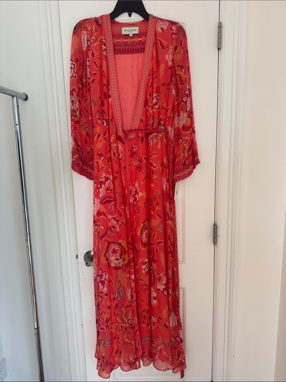 HALE BOB Floral Kimono wrap style coral lined Medium NWT - Picture 4 of 16